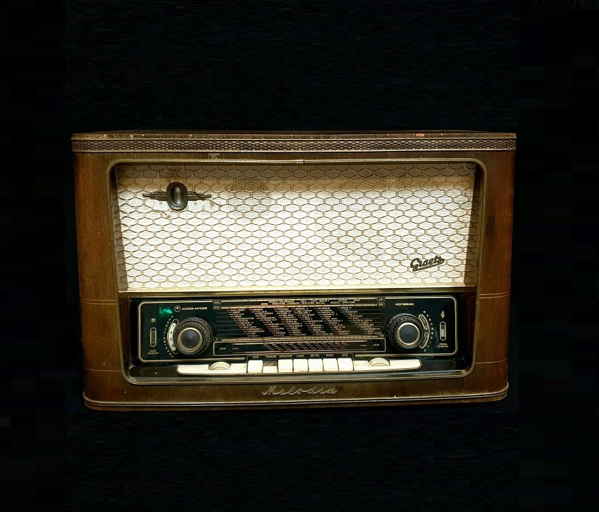 Antieke Radio, decor, decorstuk, huren, te huur