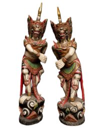 Chinees / Oosters beeld / houtsnijwerk 160(h) cm