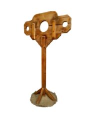 Schandpaal 160(h)x96(b)cm
