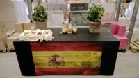 Buffet tafel 200(l) x 100(b) x 80(h) cm