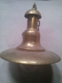 Scheepslamp, messing hanglamp 40x40cm voorzien van glazen kap en hangketting
