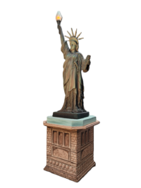 Vrijheidsbeeld (3D) incl. sokkel 355(h)cml en verlichte fakkel